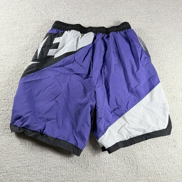 Nike Throwback Futura Nylon Mesh Lined Basketball Shorts Purple Men's Size XL - Picture 7 of 7
